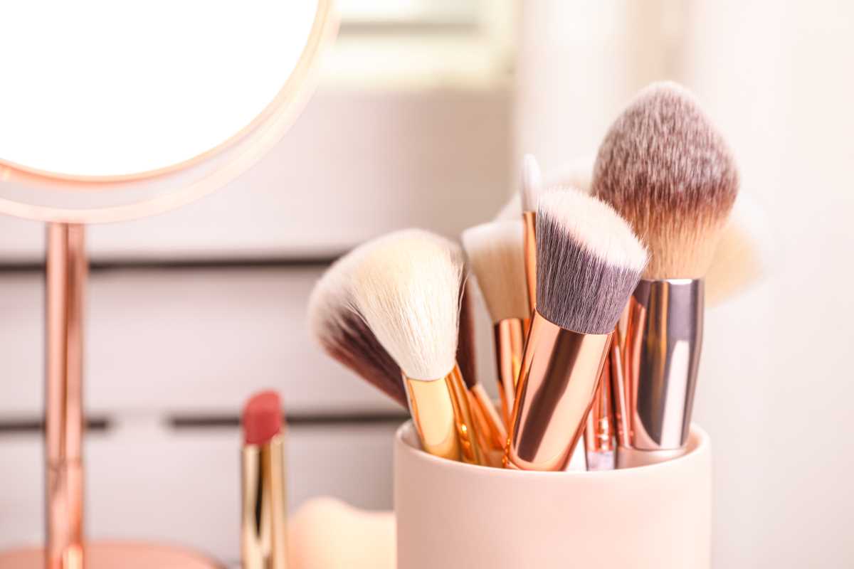 Mastering Flawless Makeup Application: A Guide to the Best Brushes